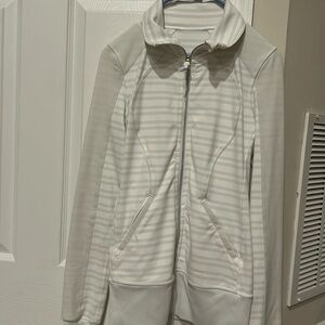 Lululemon contempo style zip up